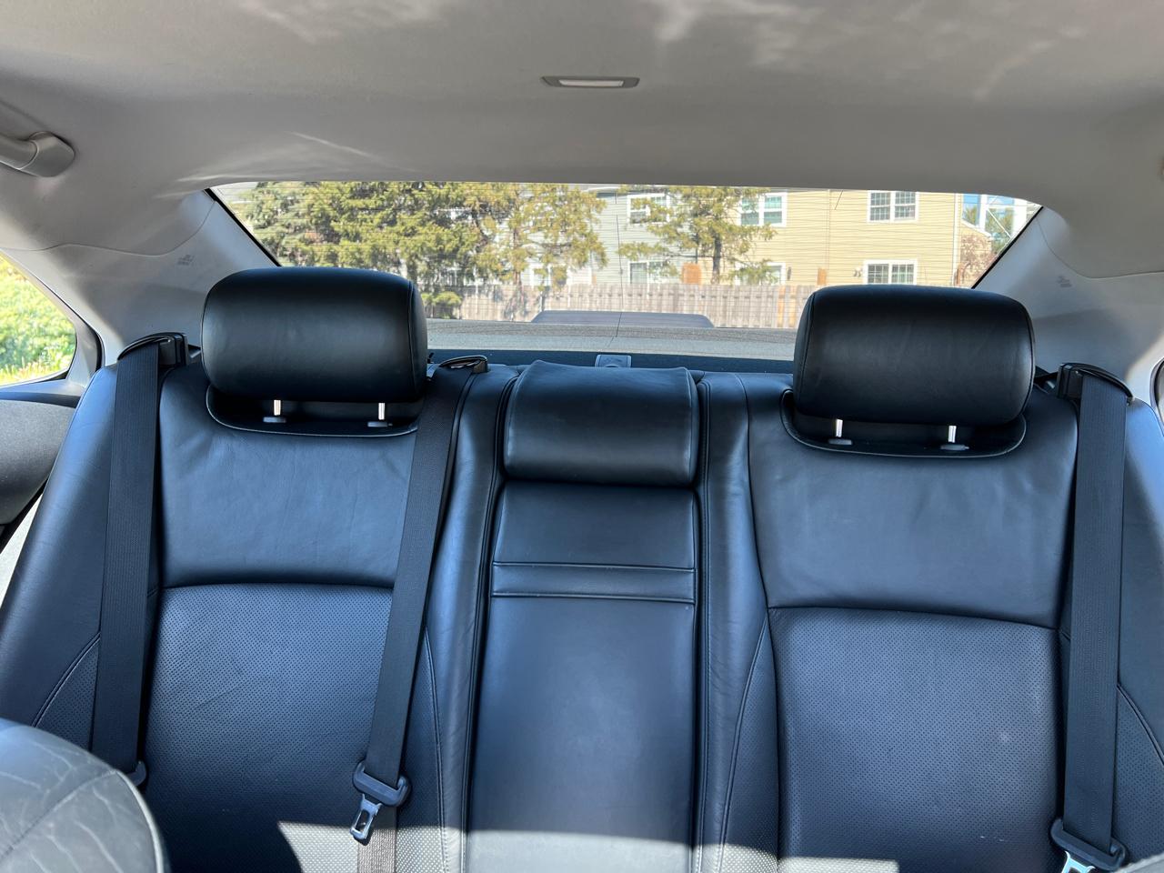 Lexus ES 350 Sedan 2010