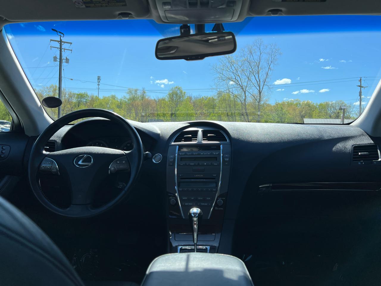 Lexus ES 350 Sedan 2010