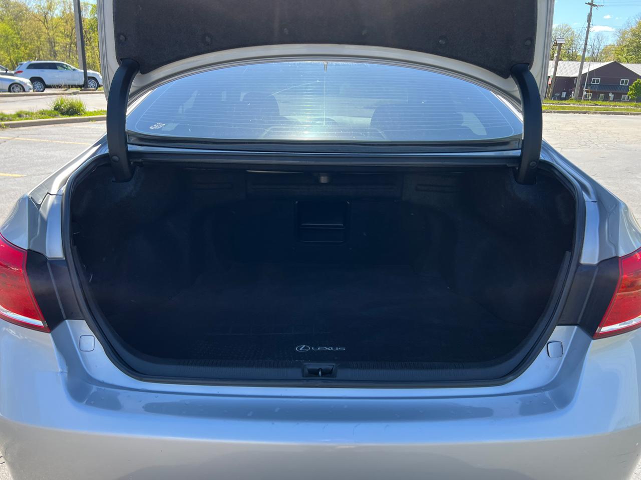 Lexus ES 350 Sedan 2010