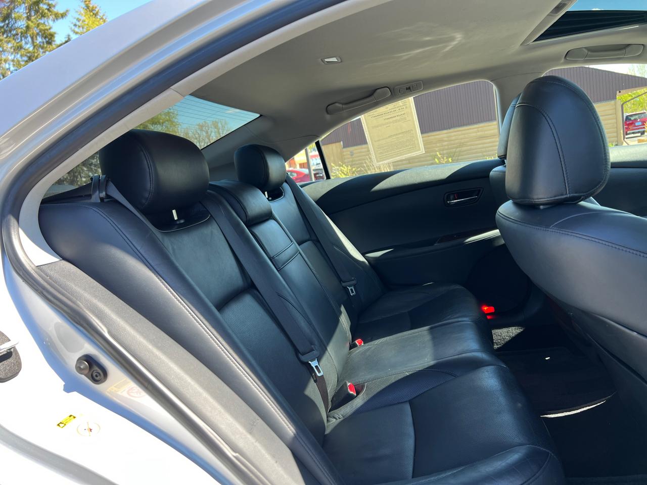 Lexus ES 350 Sedan 2010