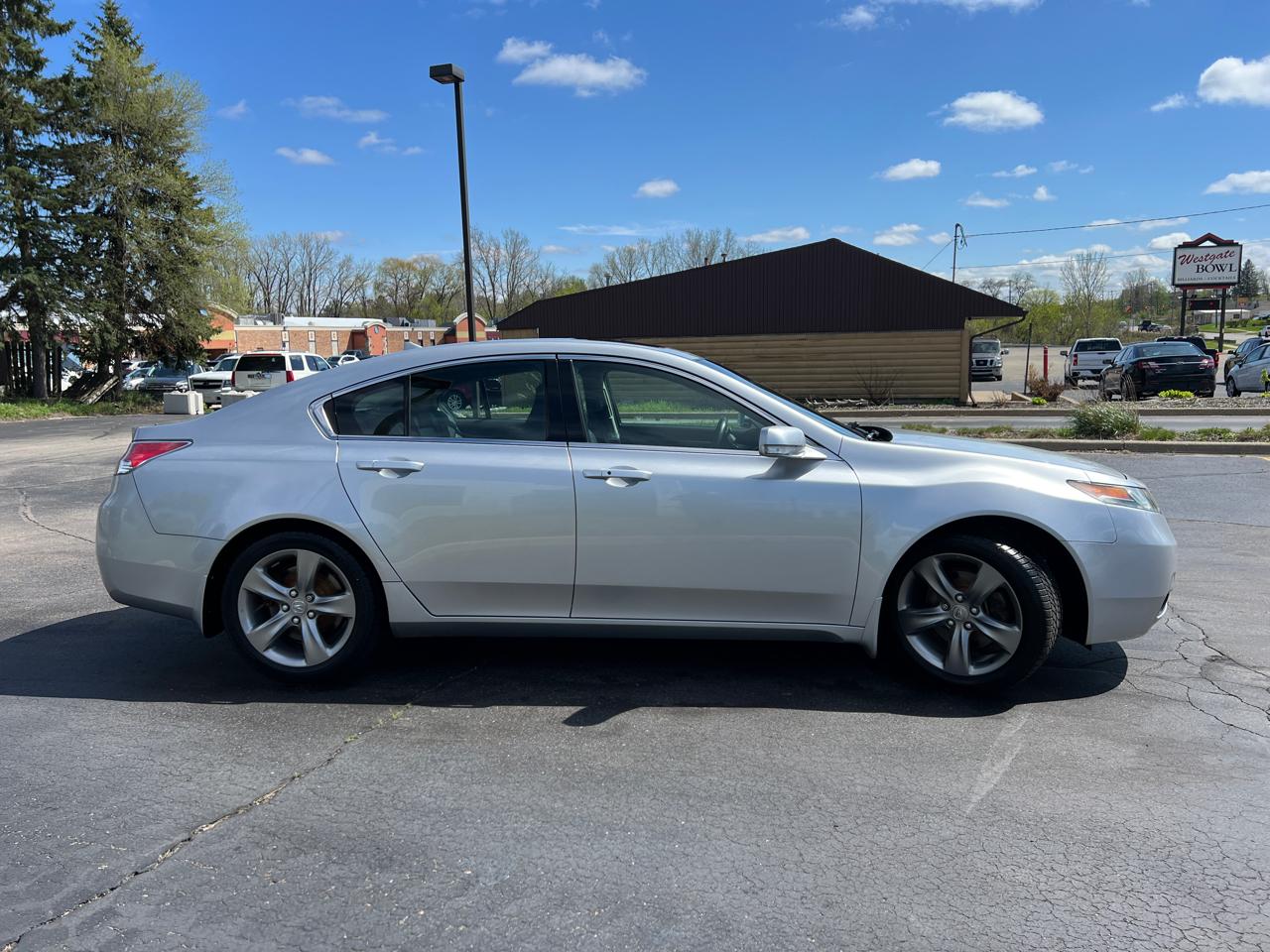 Acura TL 6-Speed AT SH-AWD with Tech Package and HPT 2012