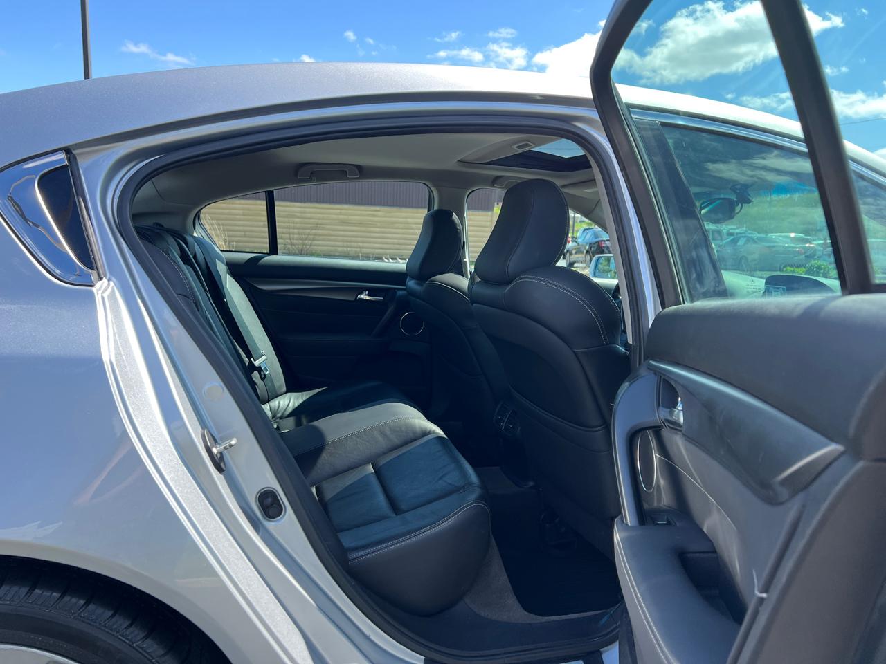 Acura TL 6-Speed AT SH-AWD with Tech Package and HPT 2012