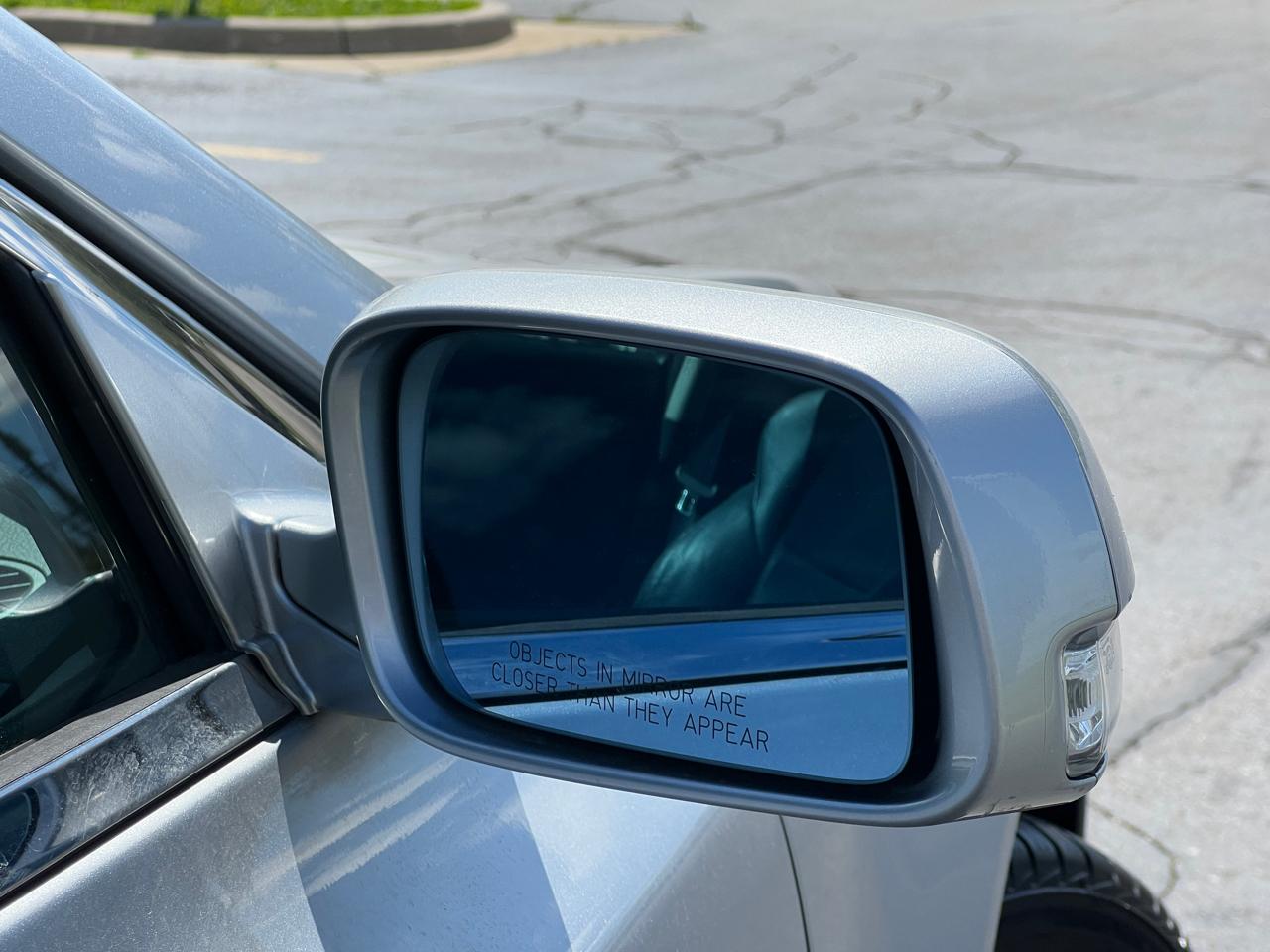Acura TL 6-Speed AT SH-AWD with Tech Package and HPT 2012