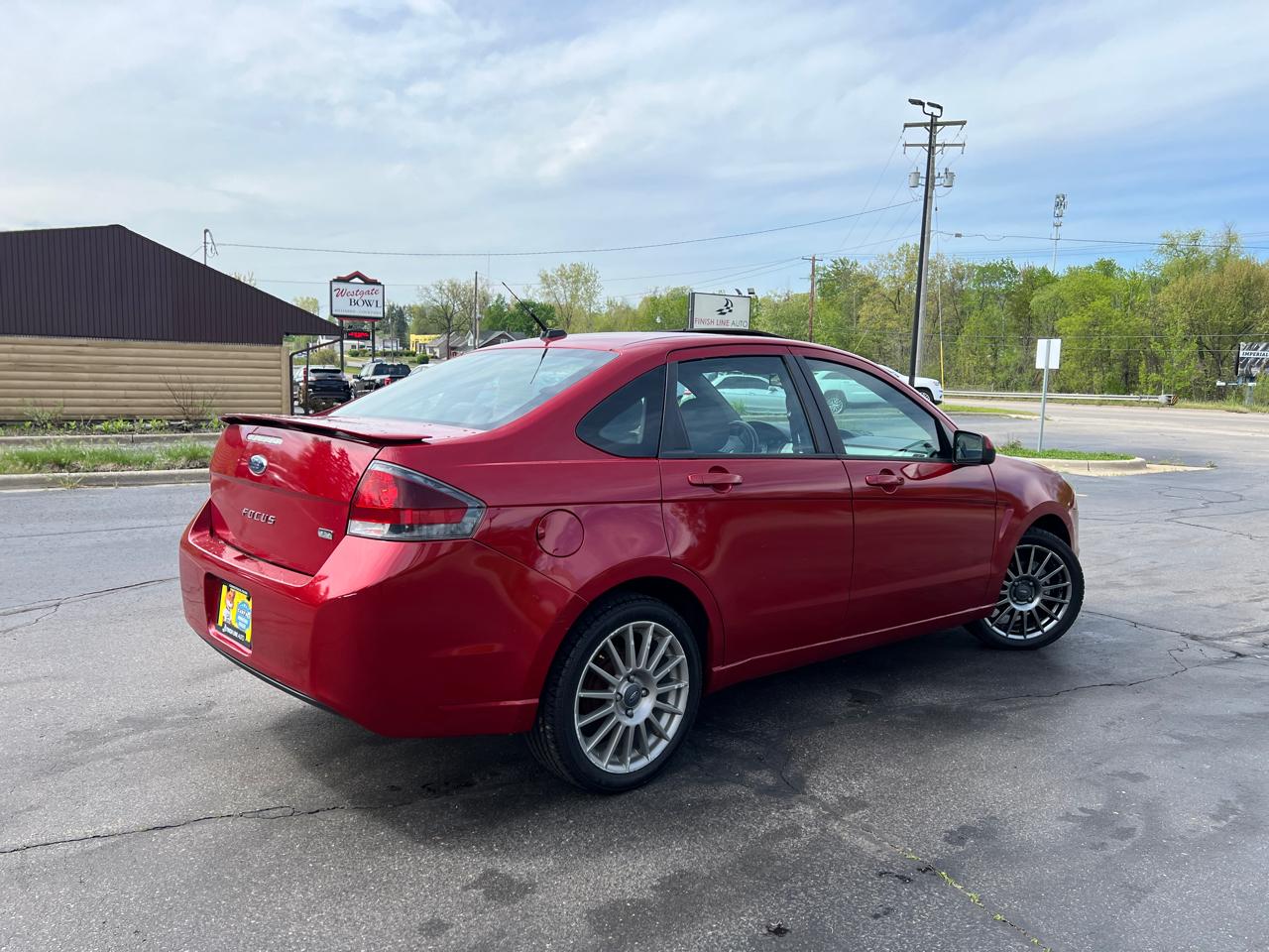Ford Focus SES Sedan 2011