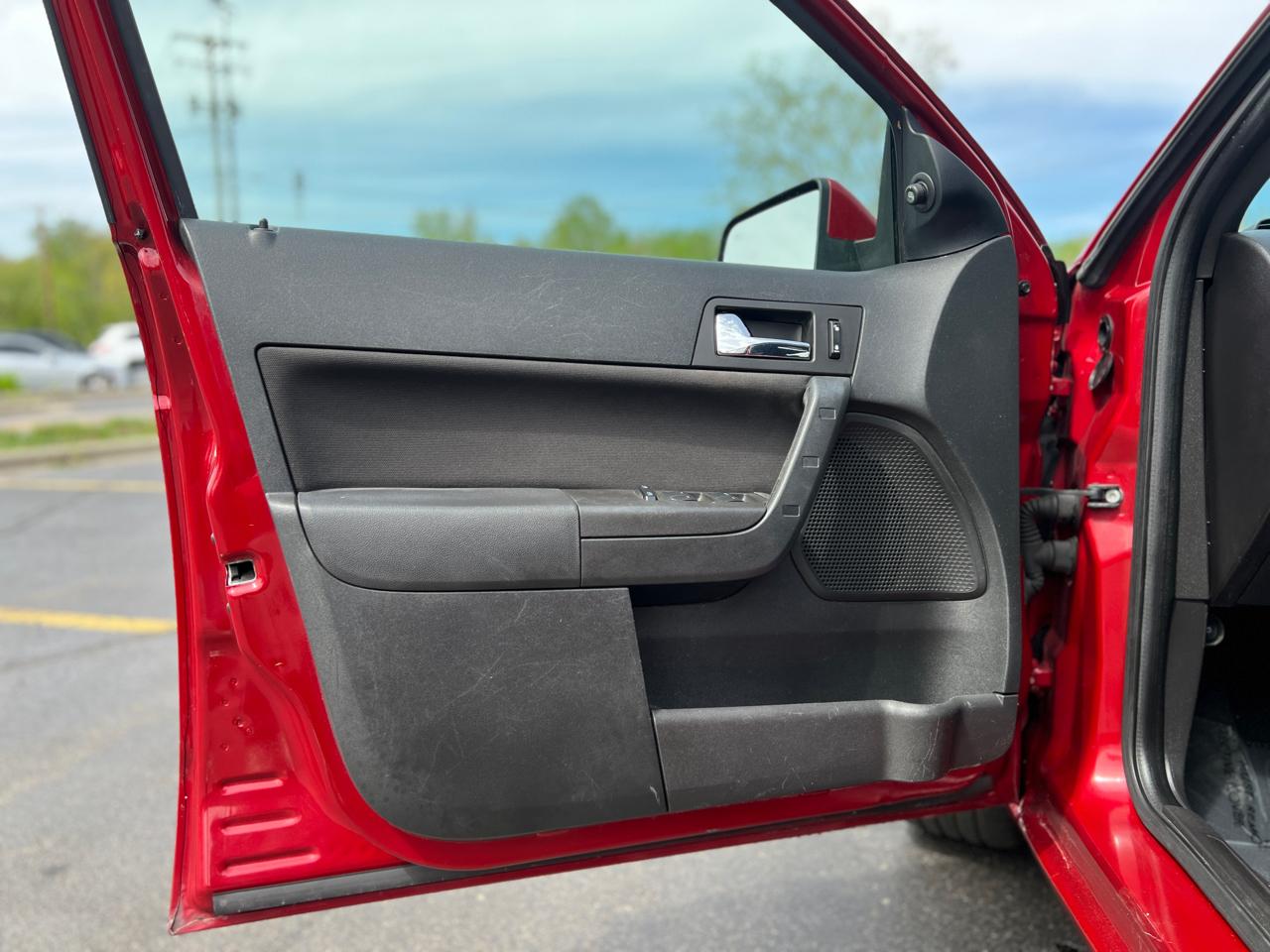 Ford Focus SES Sedan 2011