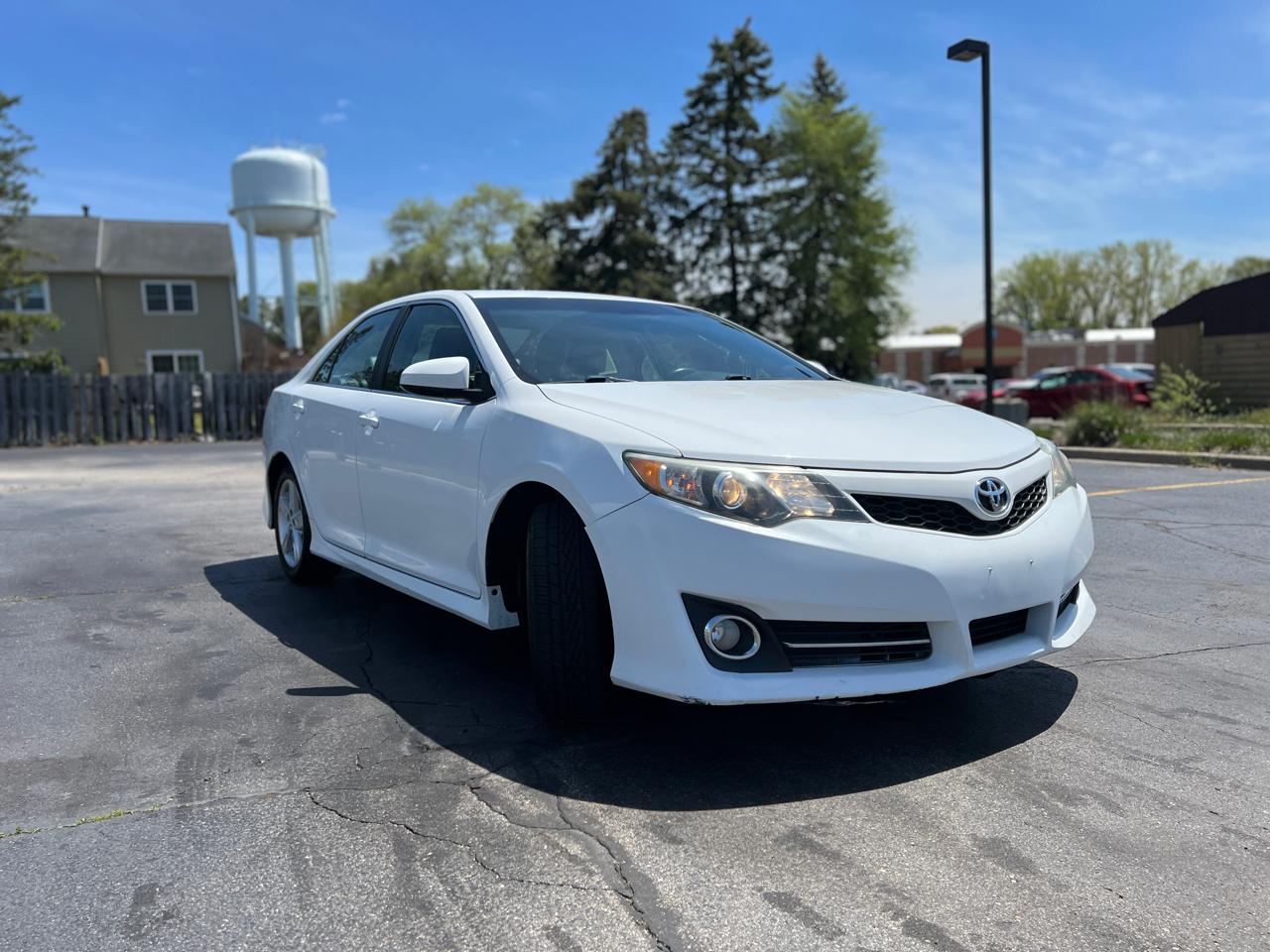 Toyota Camry SE 2013
