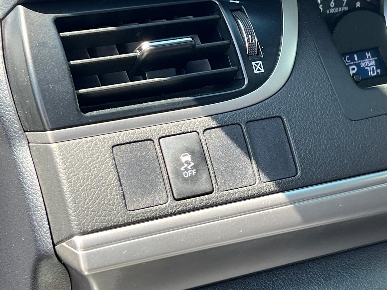 Toyota Camry SE 2013