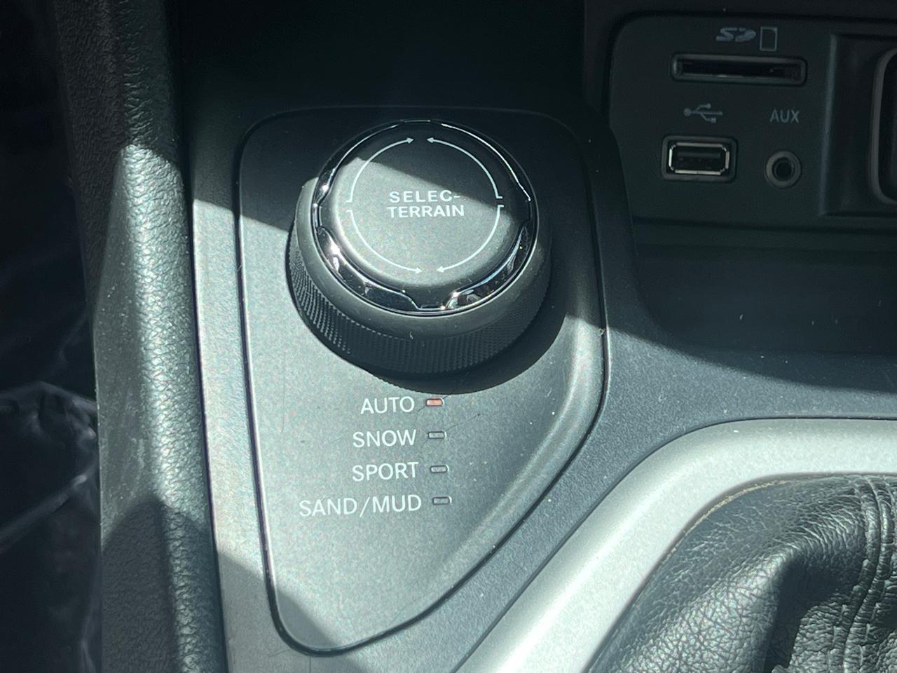 Jeep Cherokee Overland 4WD 2018