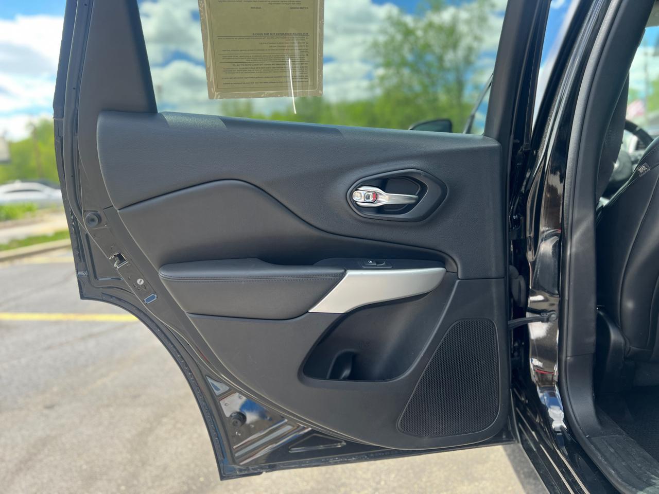 Jeep Cherokee Overland 4WD 2018
