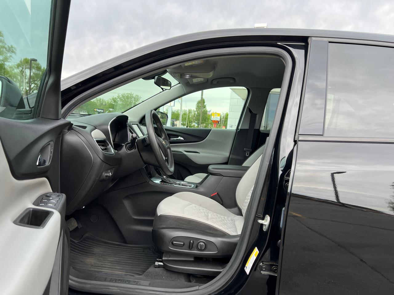 Chevrolet Equinox LS 2WD 2019
