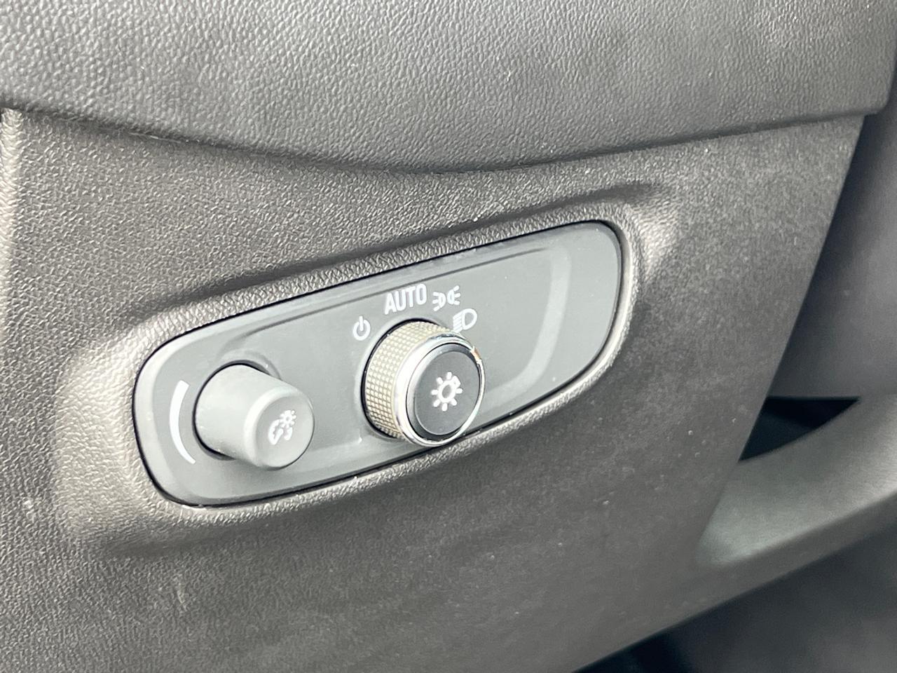 Chevrolet Equinox LS 2WD 2019