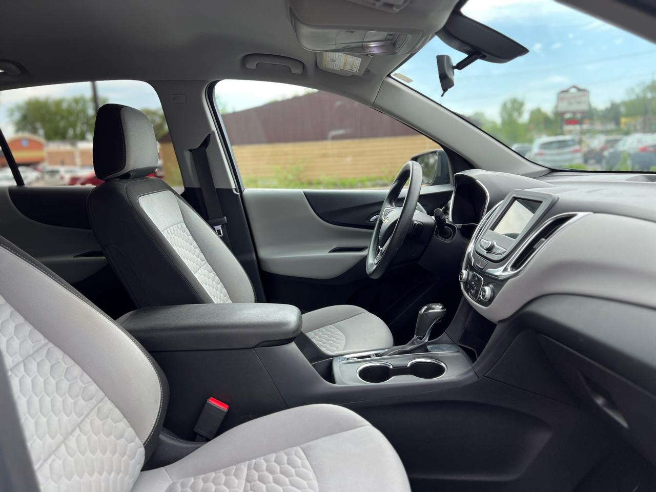 Chevrolet Equinox LS 2WD 2019