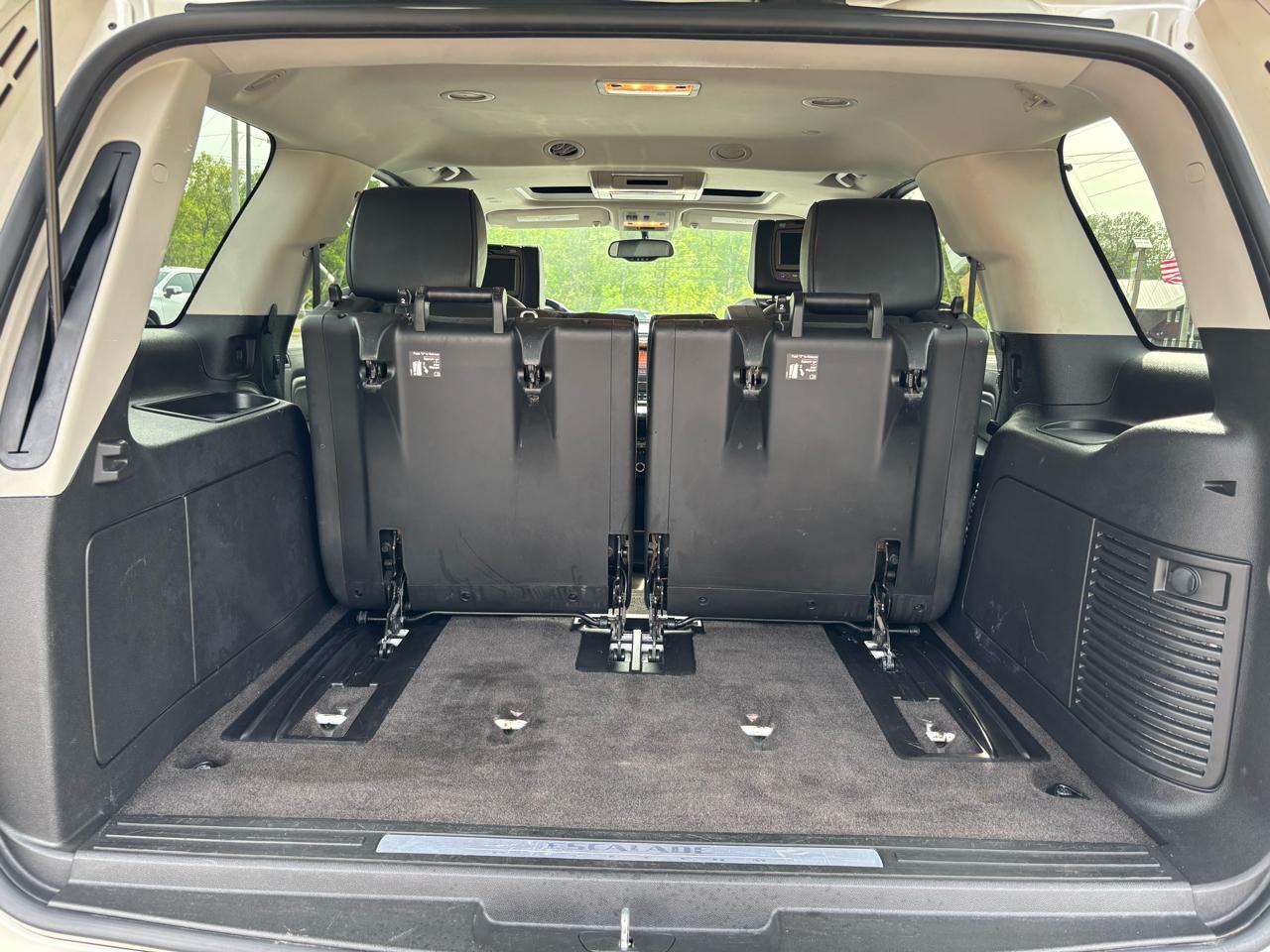 Cadillac Escalade Platinum AWD 2014