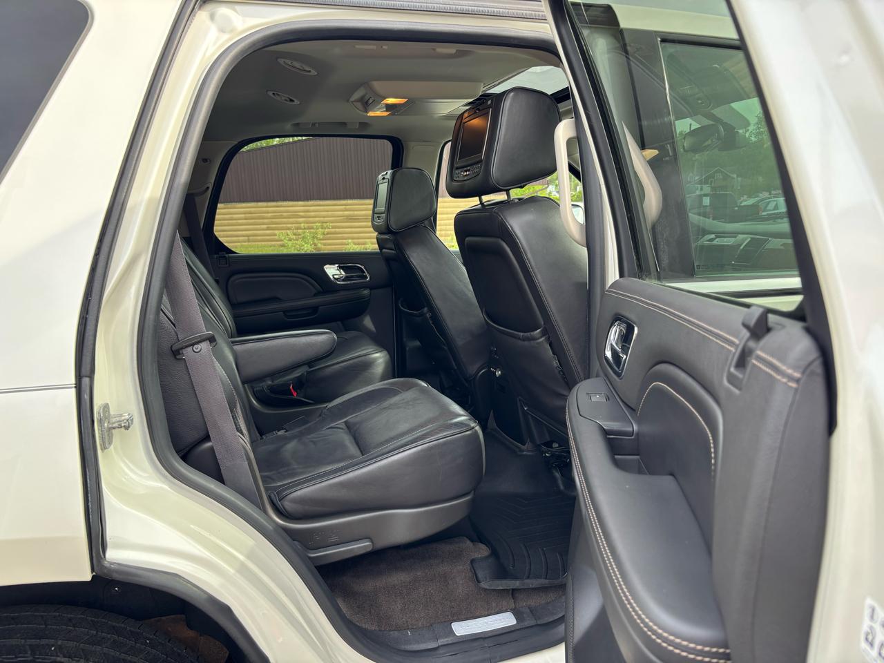Cadillac Escalade Platinum AWD 2014