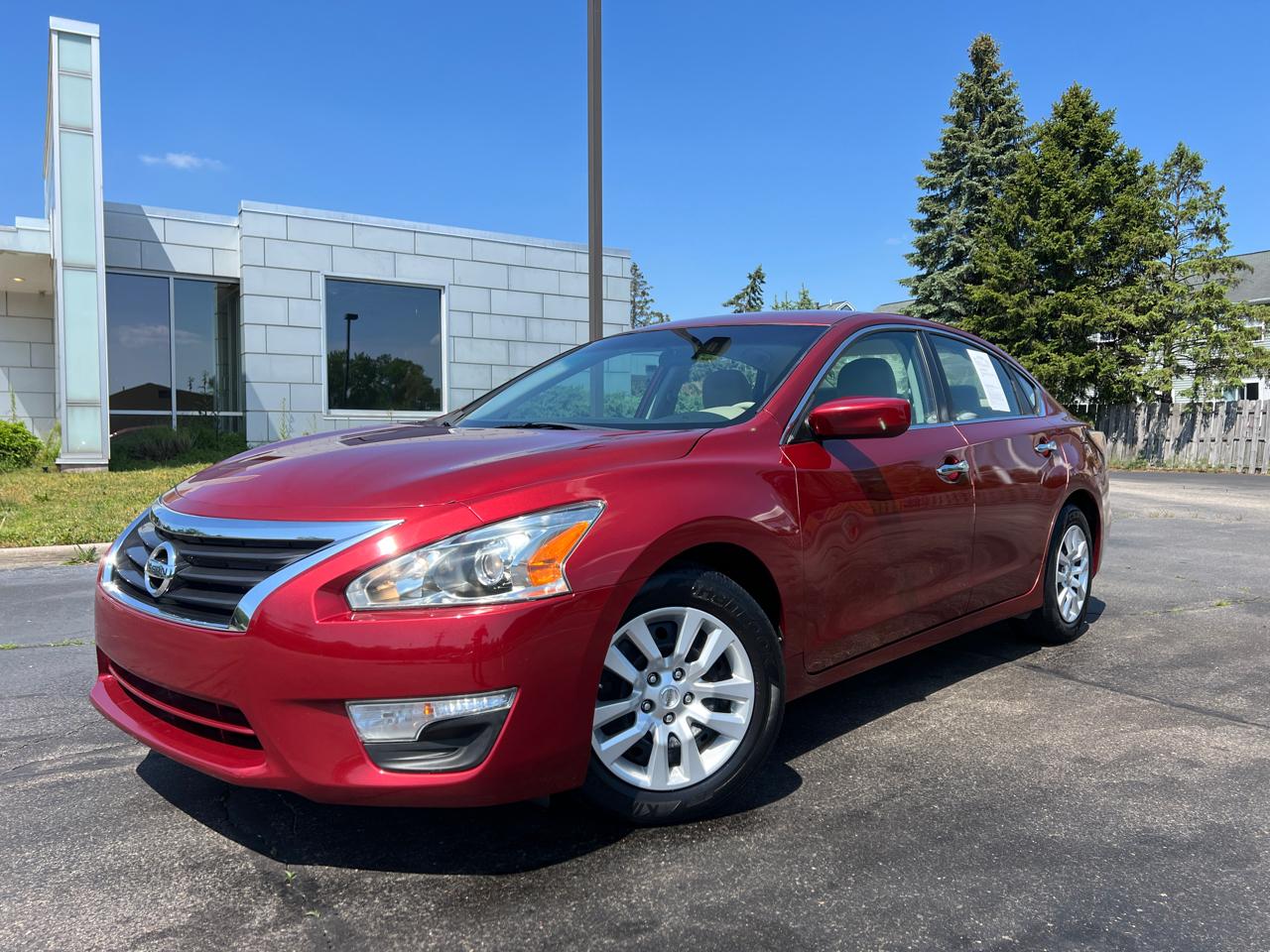 Nissan Altima 2.5 S Sedan 2014