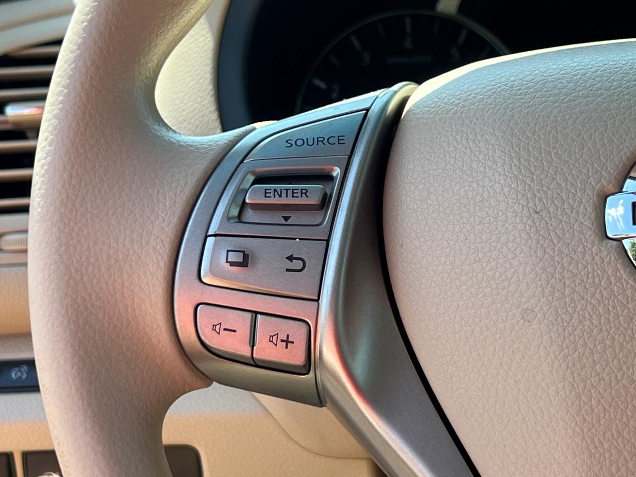 Nissan Altima 2.5 S Sedan 2014