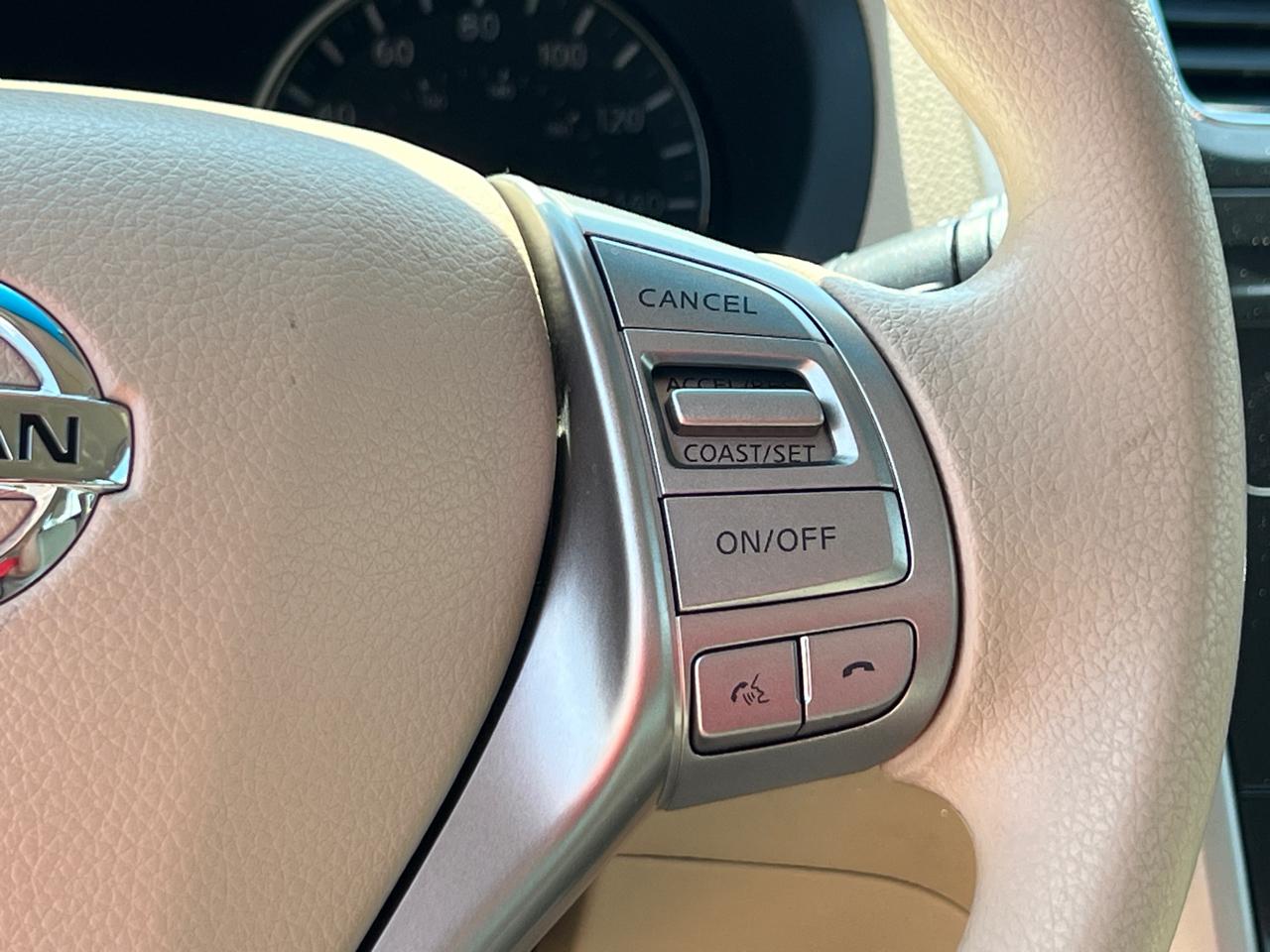 Nissan Altima 2.5 S Sedan 2014