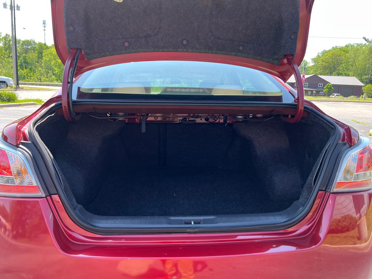 Nissan Altima 2.5 S Sedan 2014