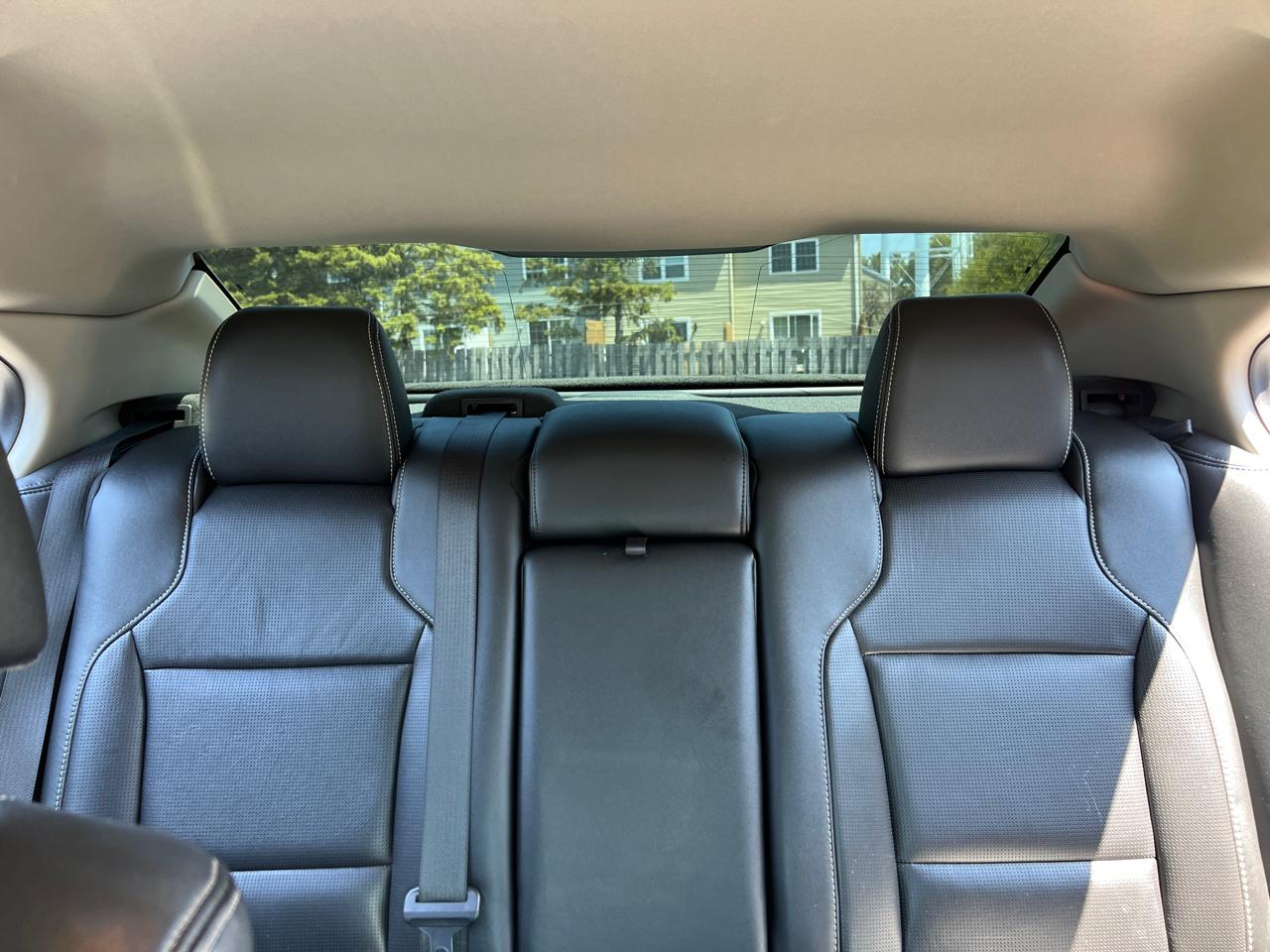 Ford Taurus Limited FWD 2012