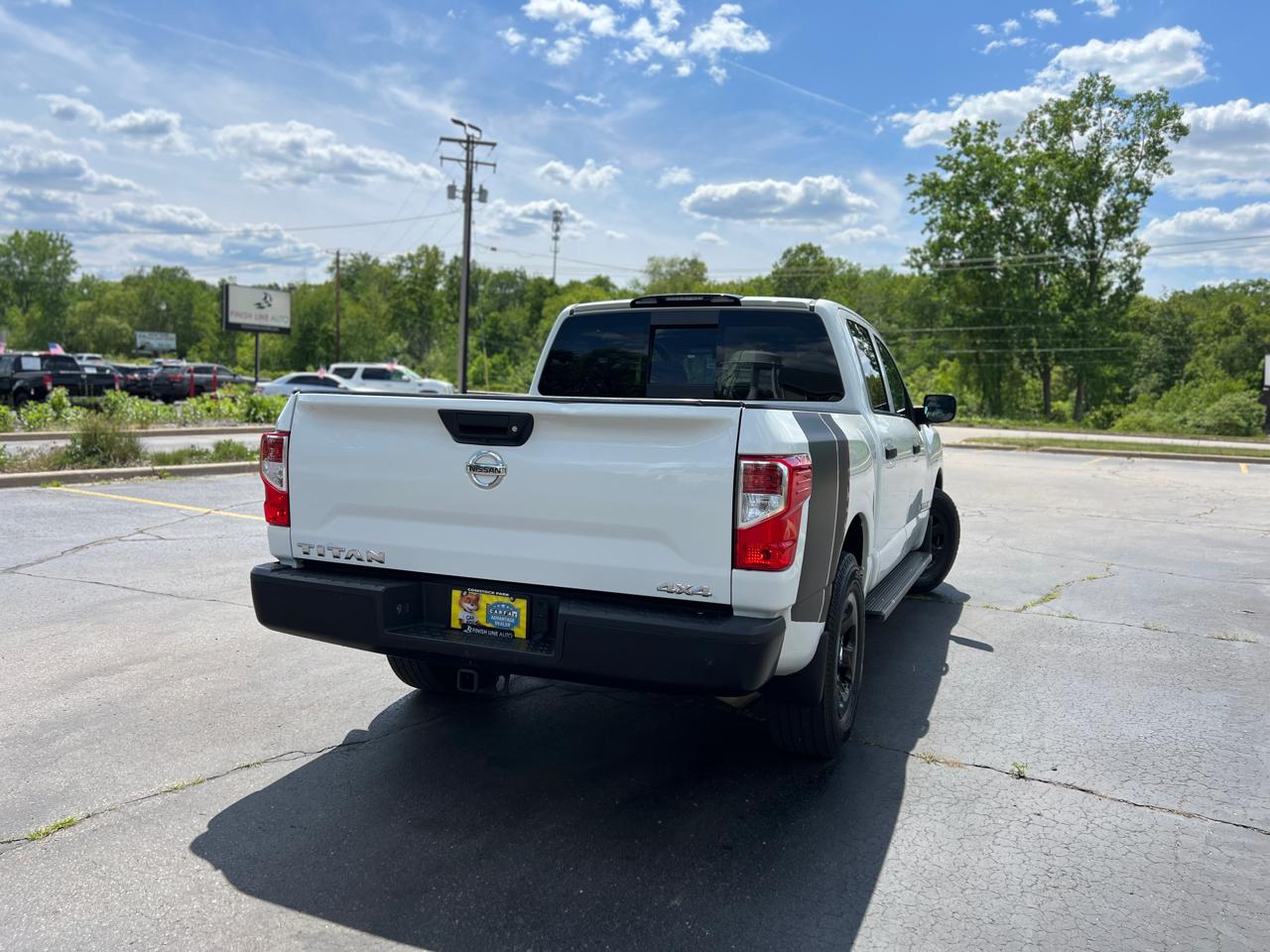 Nissan Titan S Crew Cab 4WD 2018