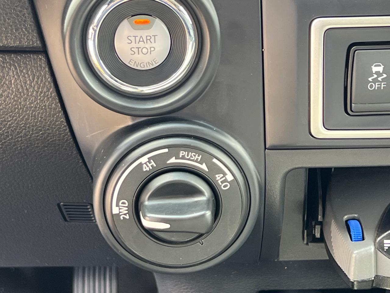 Nissan Titan S Crew Cab 4WD 2018