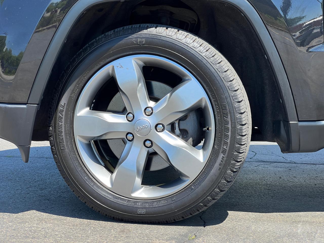 Jeep Grand Cherokee Overland 4WD 2013