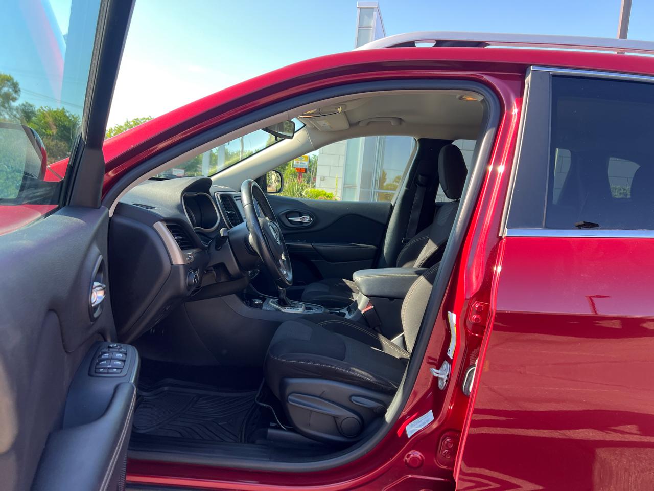 Jeep Cherokee Latitude 4WD 2016