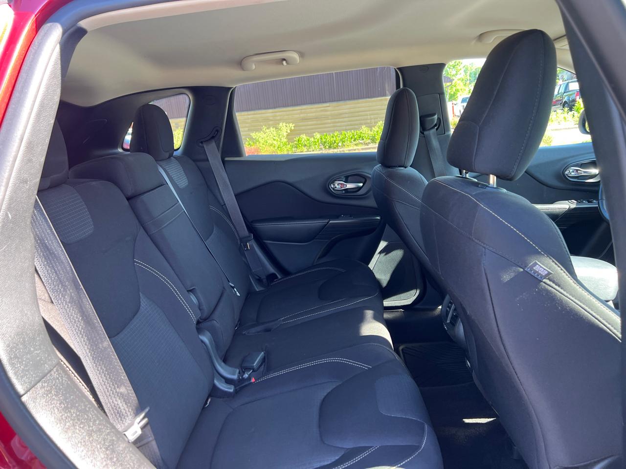Jeep Cherokee Latitude 4WD 2016