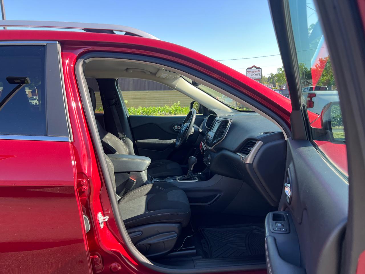 Jeep Cherokee Latitude 4WD 2016