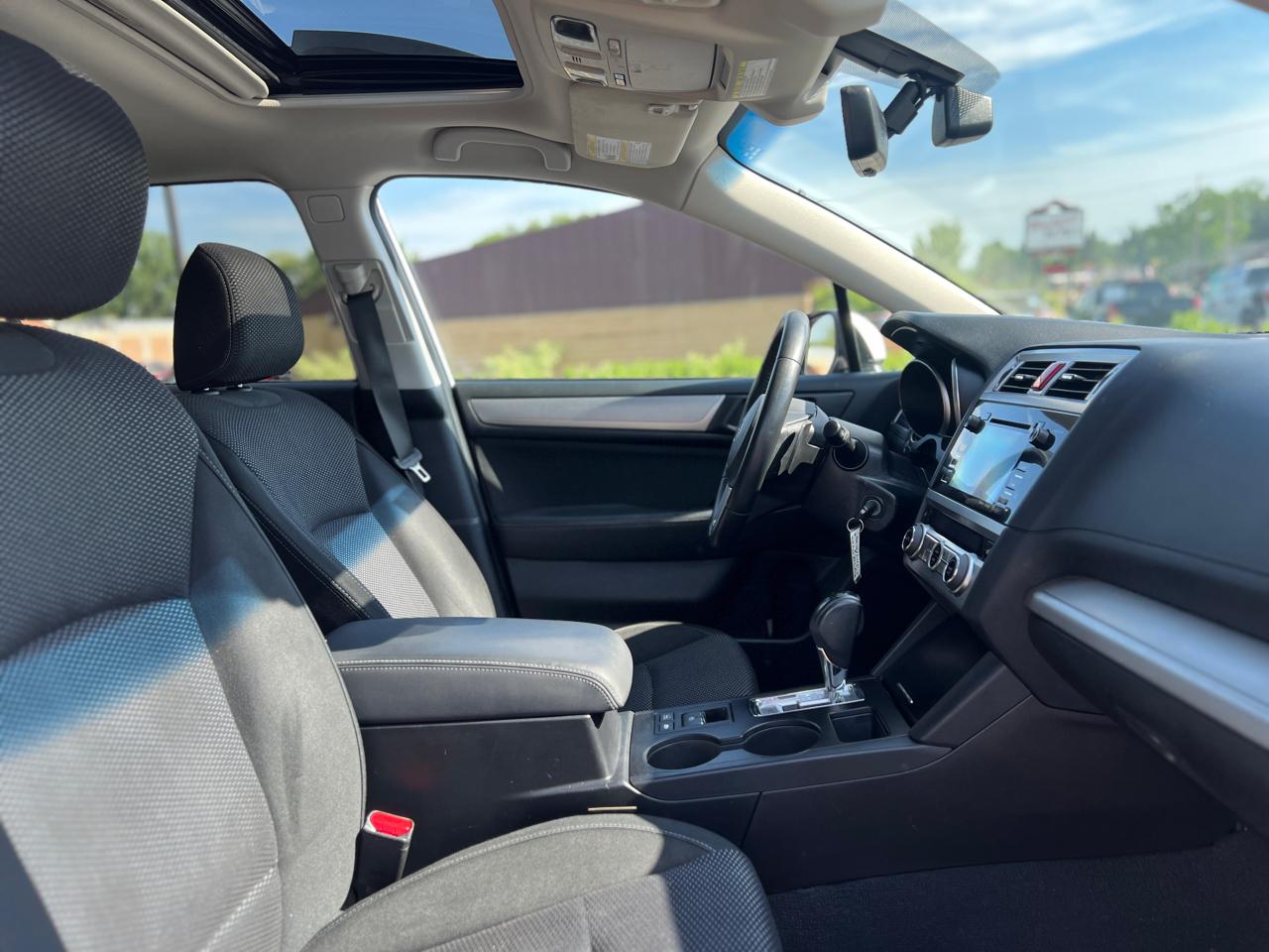 Subaru Outback 2.5i Premium 2017