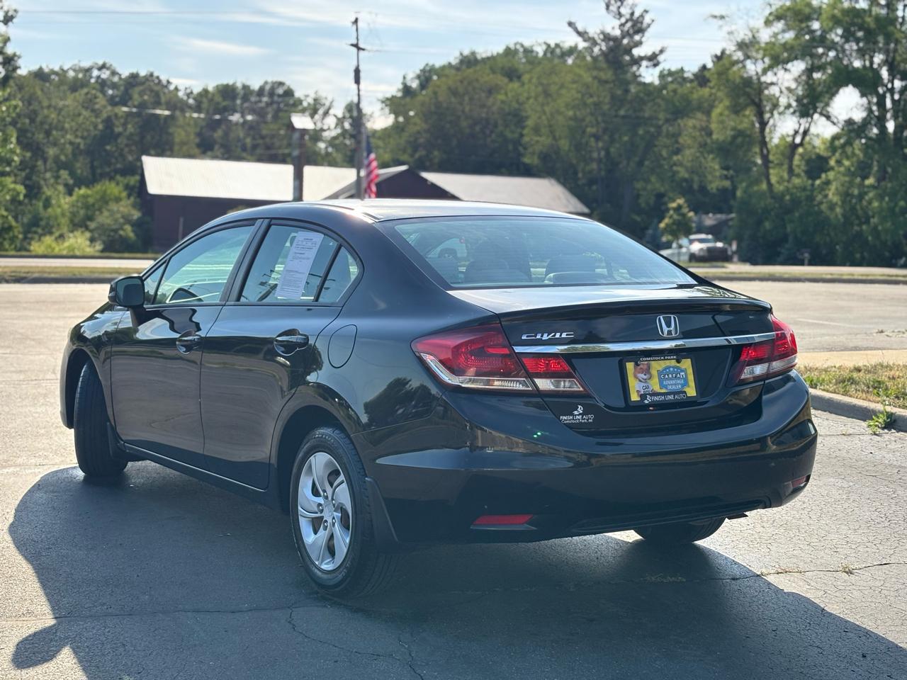Honda Civic LX Sedan 5-Speed AT 2013