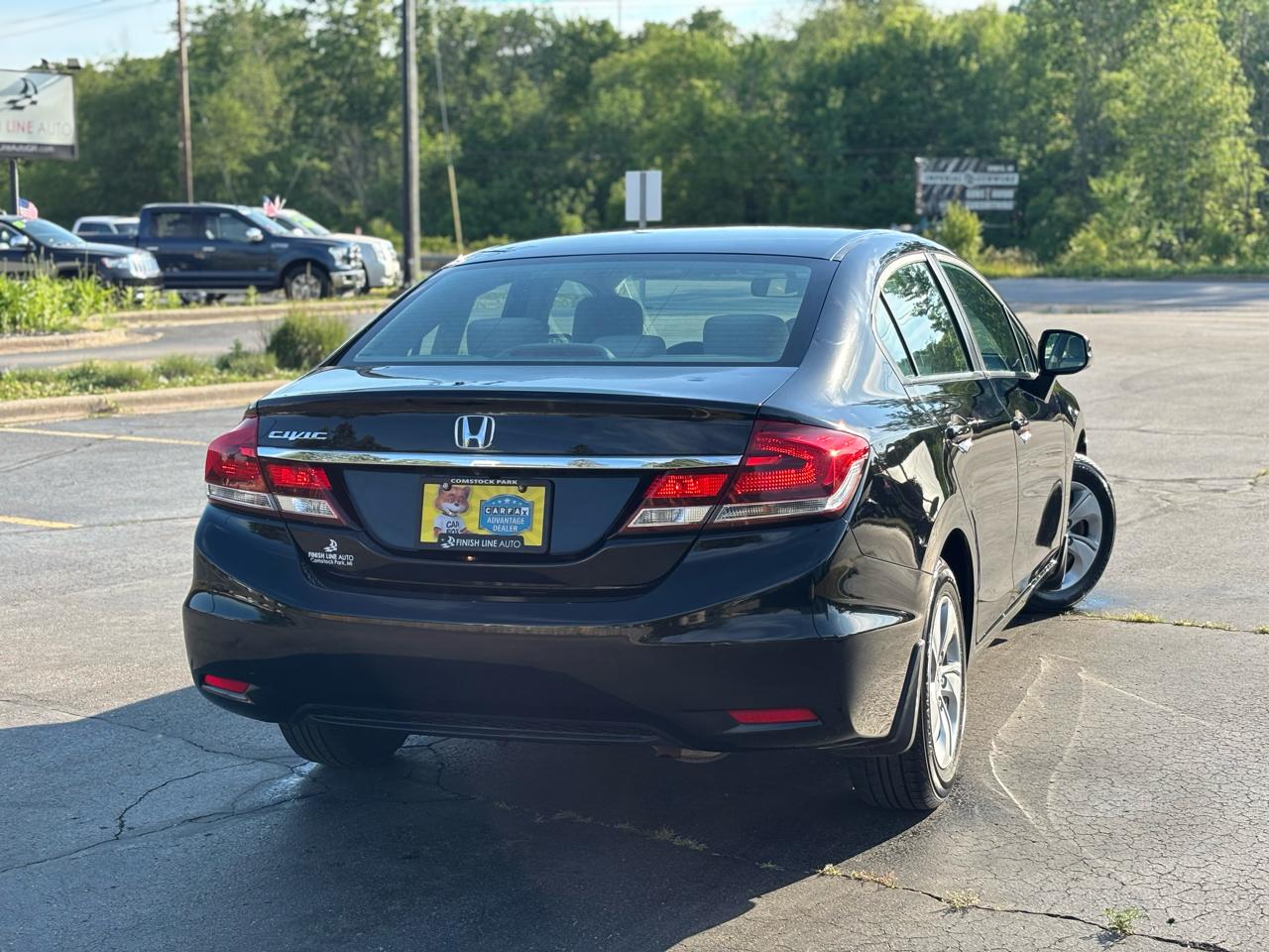 Honda Civic LX Sedan 5-Speed AT 2013