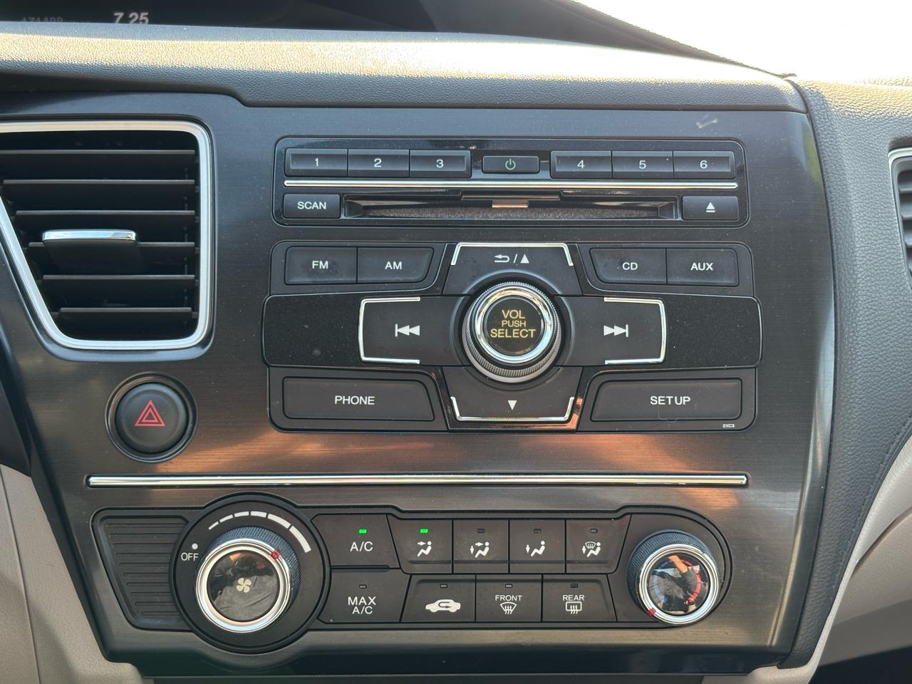 Honda Civic LX Sedan 5-Speed AT 2013