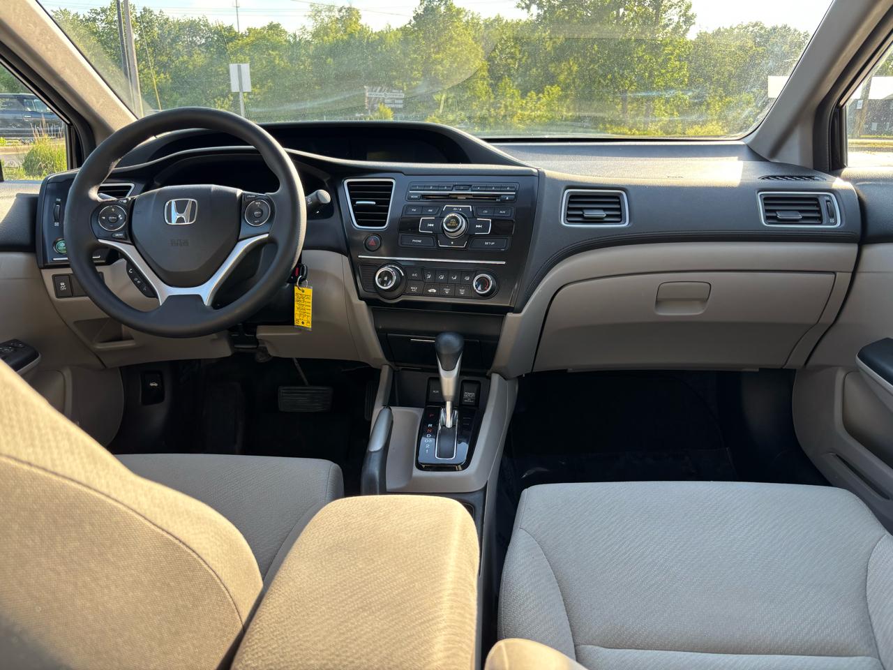Honda Civic LX Sedan 5-Speed AT 2013