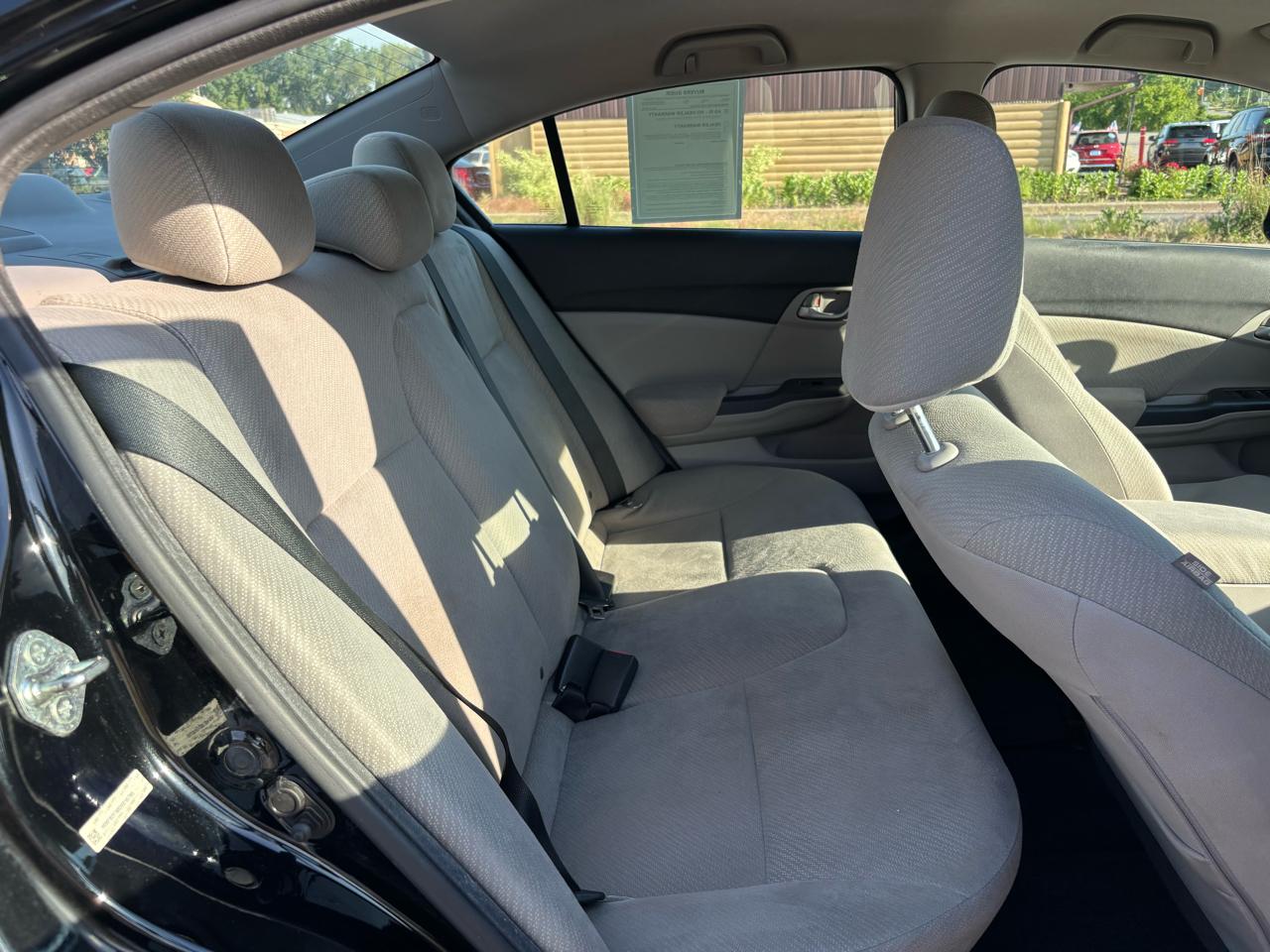 Honda Civic LX Sedan 5-Speed AT 2013