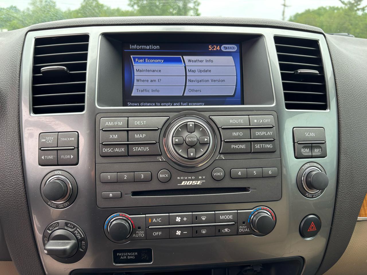 Nissan Armada Platinum Reserve 4WD 2015