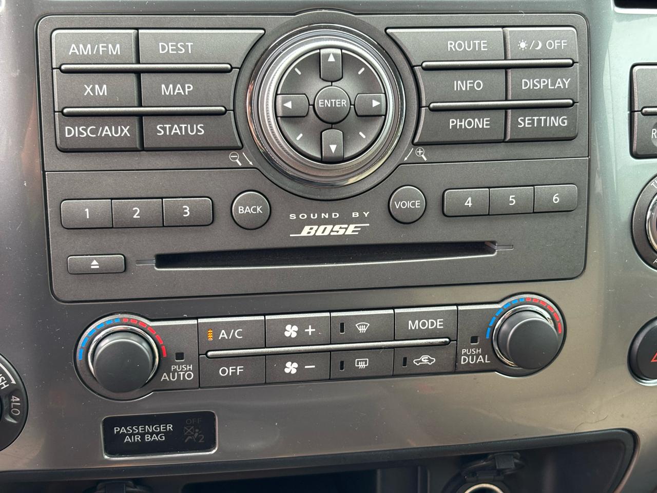 Nissan Armada Platinum Reserve 4WD 2015