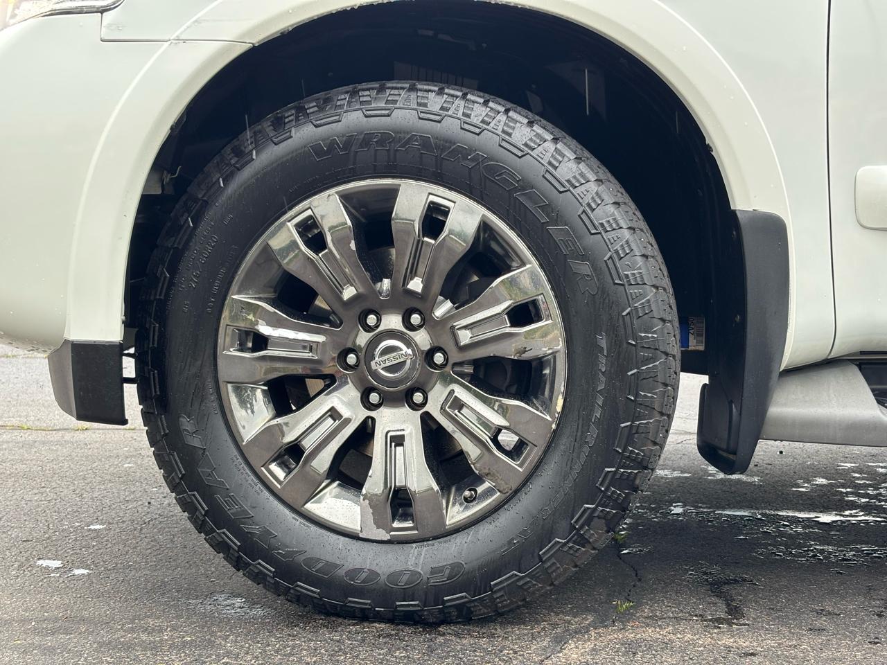 Nissan Armada Platinum Reserve 4WD 2015