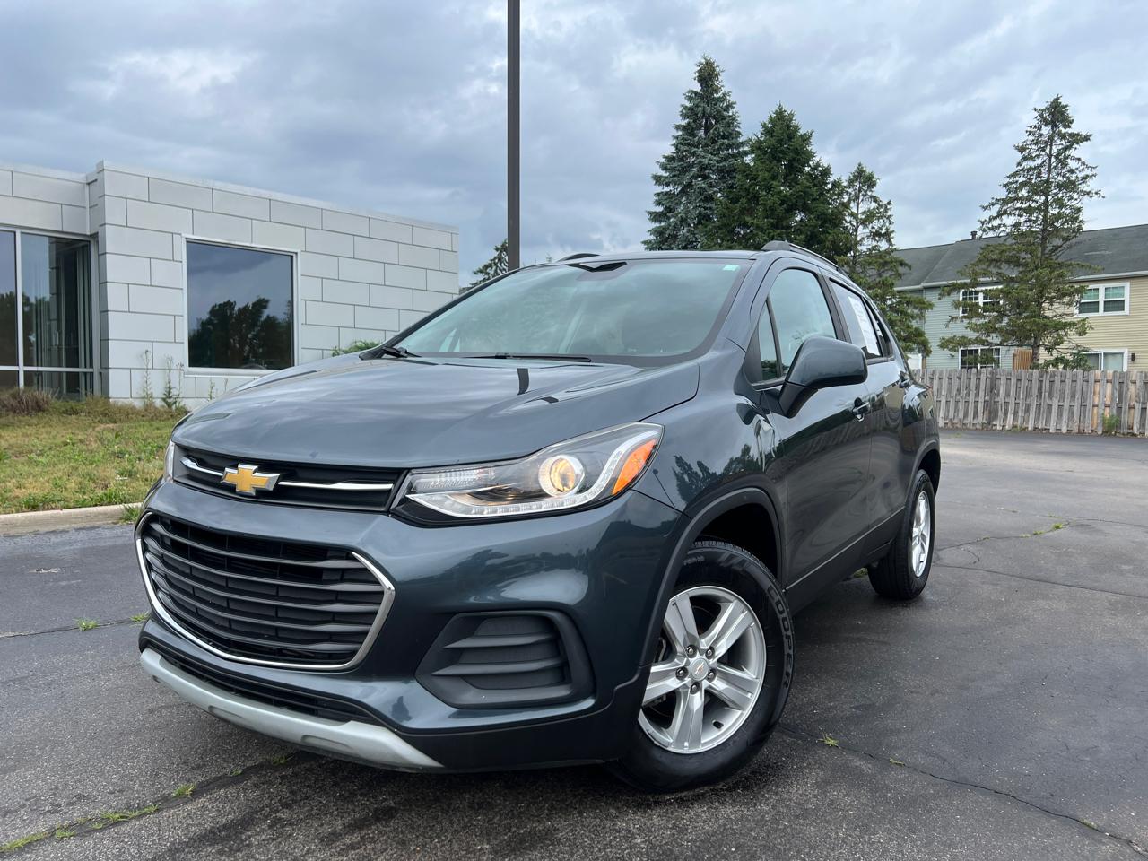 2022 Chevrolet Trax LT AWD's photo