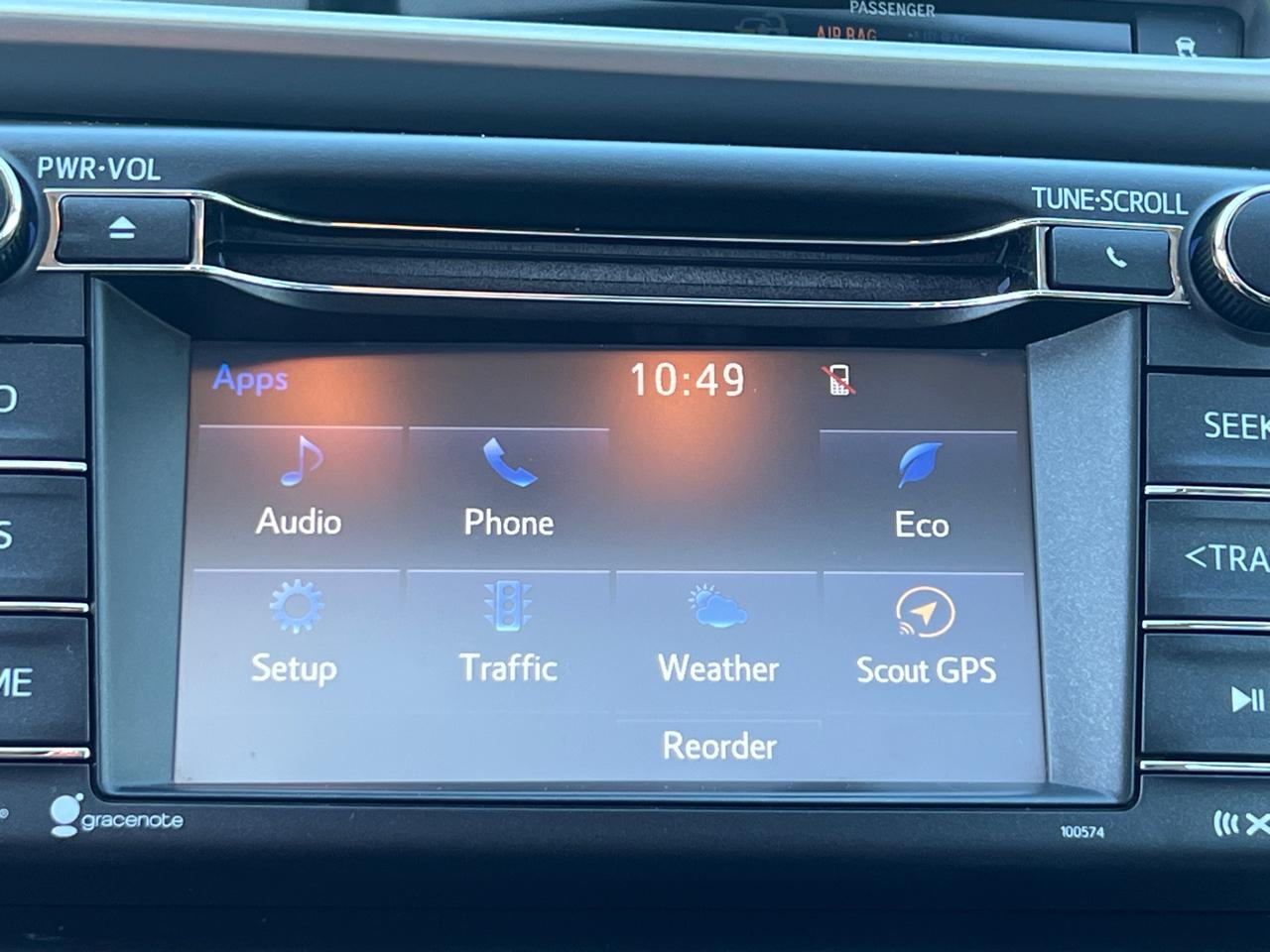 Toyota RAV4 Hybrid XLE 2016