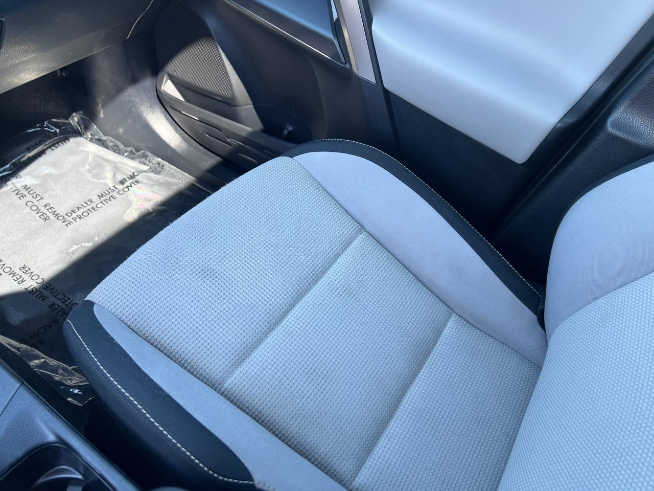 Toyota RAV4 Hybrid XLE 2016