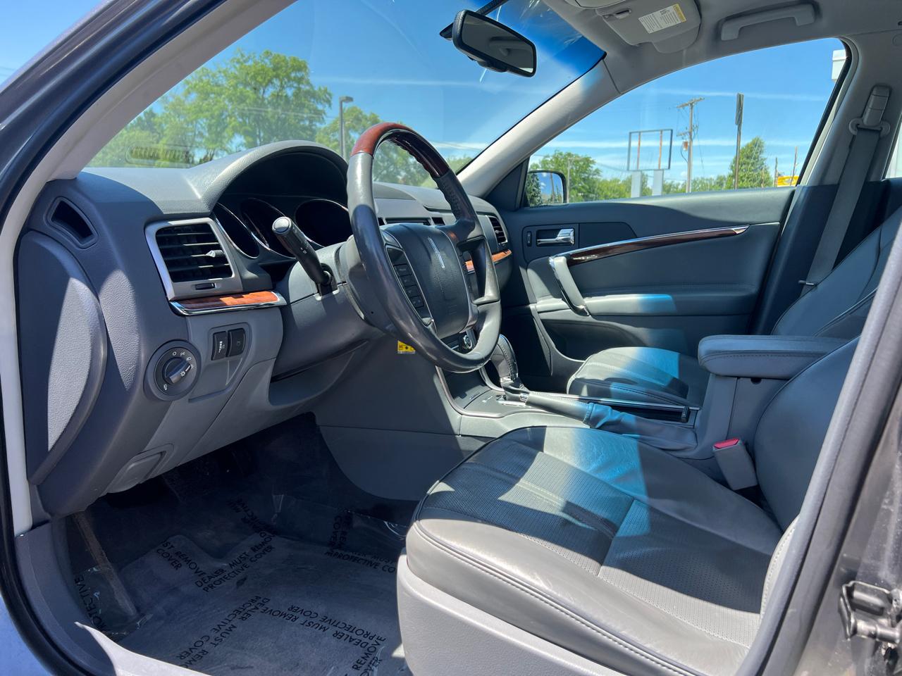 Lincoln MKZ FWD 2010