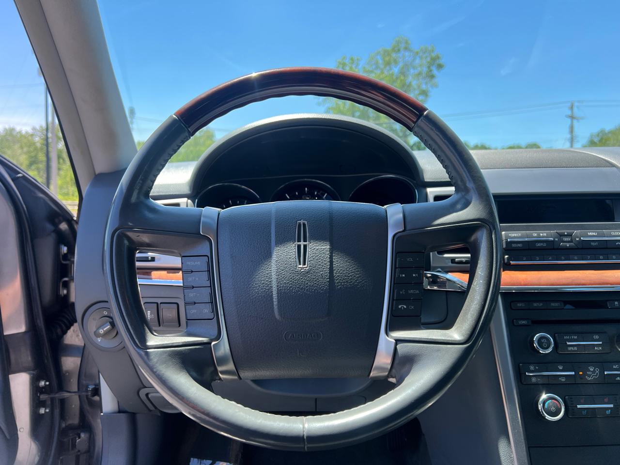 Lincoln MKZ FWD 2010
