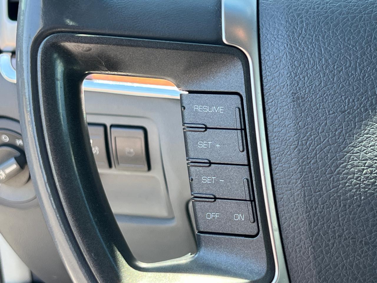 Lincoln MKZ FWD 2010