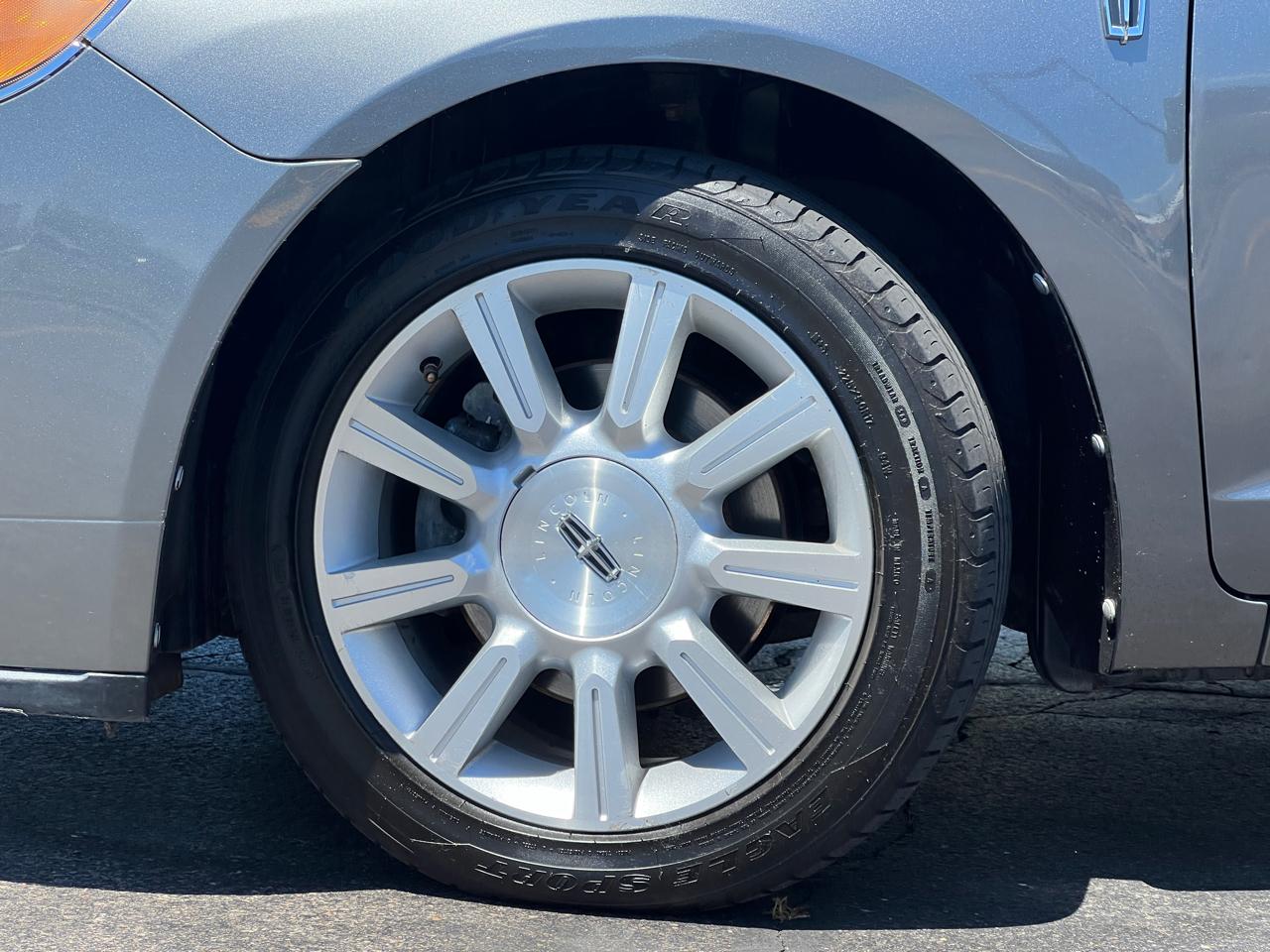 Lincoln MKZ FWD 2010