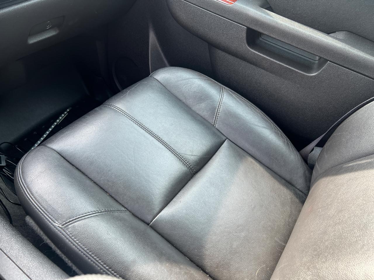 Chevrolet Tahoe LT 4WD 2012