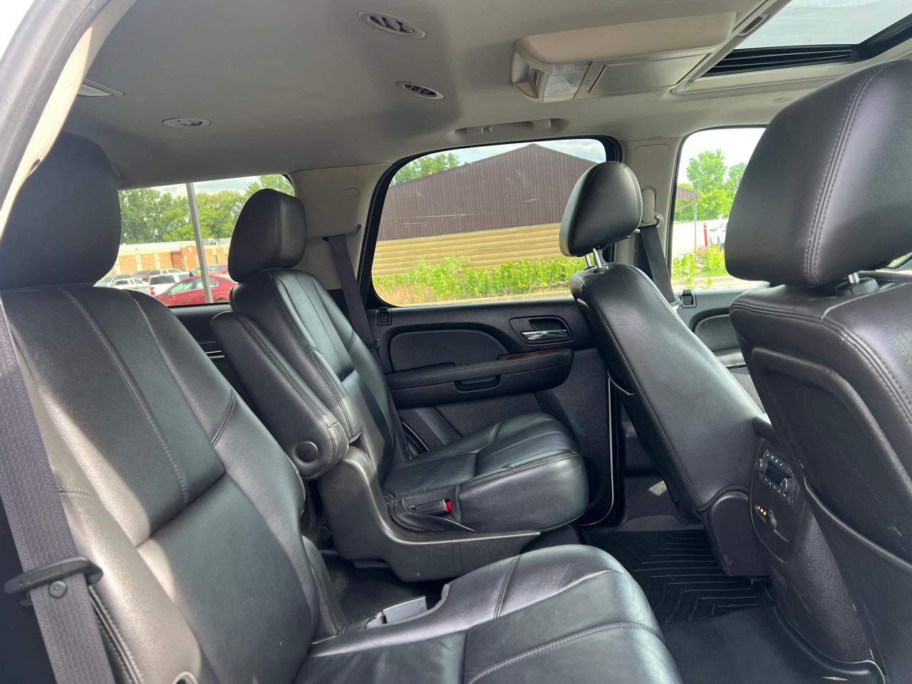 Chevrolet Tahoe LT 4WD 2012