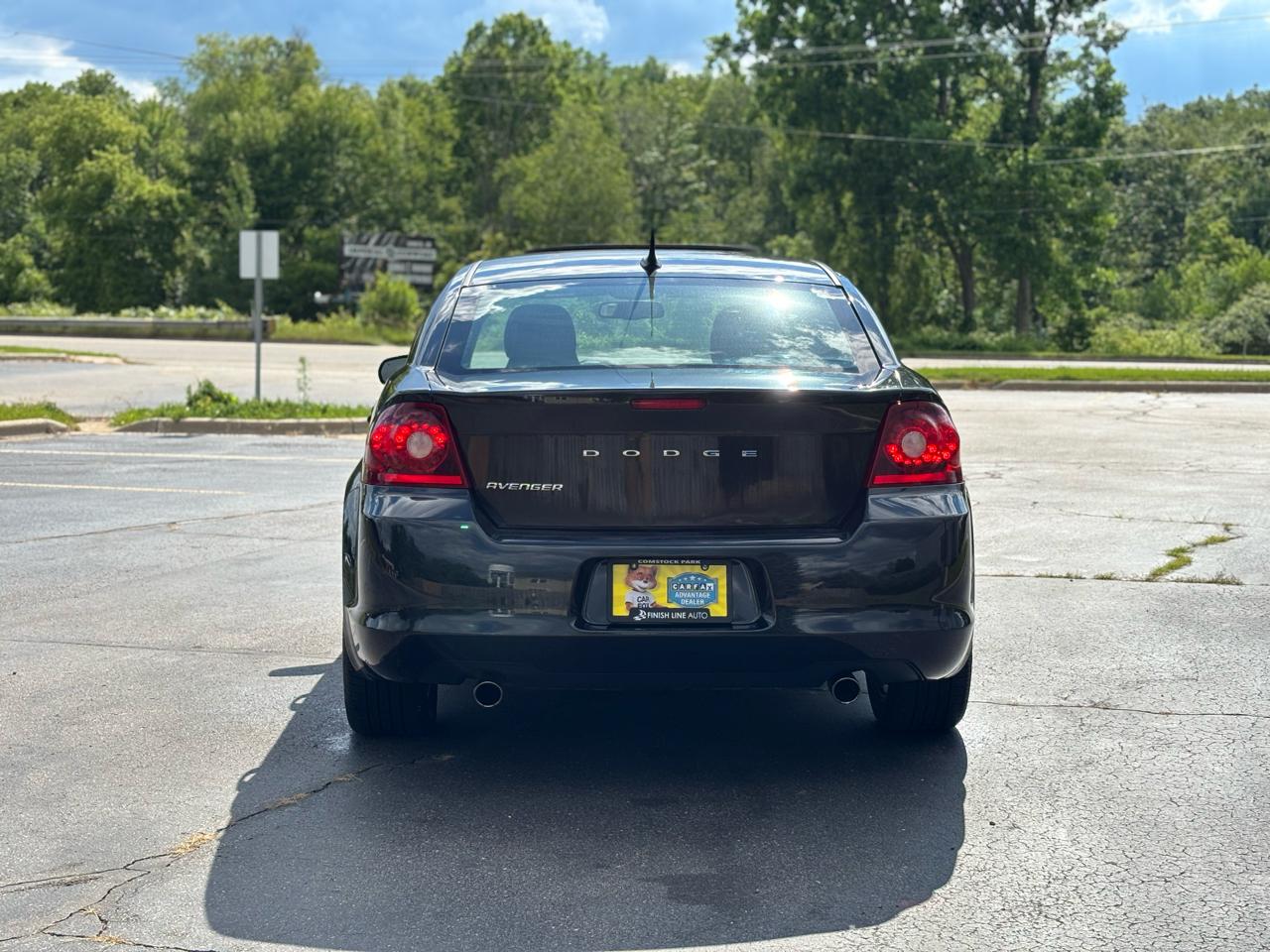 Dodge Avenger Lux 2011