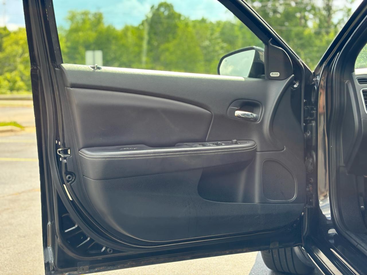 Dodge Avenger Lux 2011