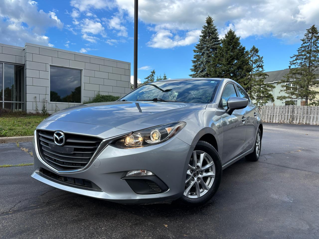 2014 Mazda MAZDA3 i Touring AT 4-Door